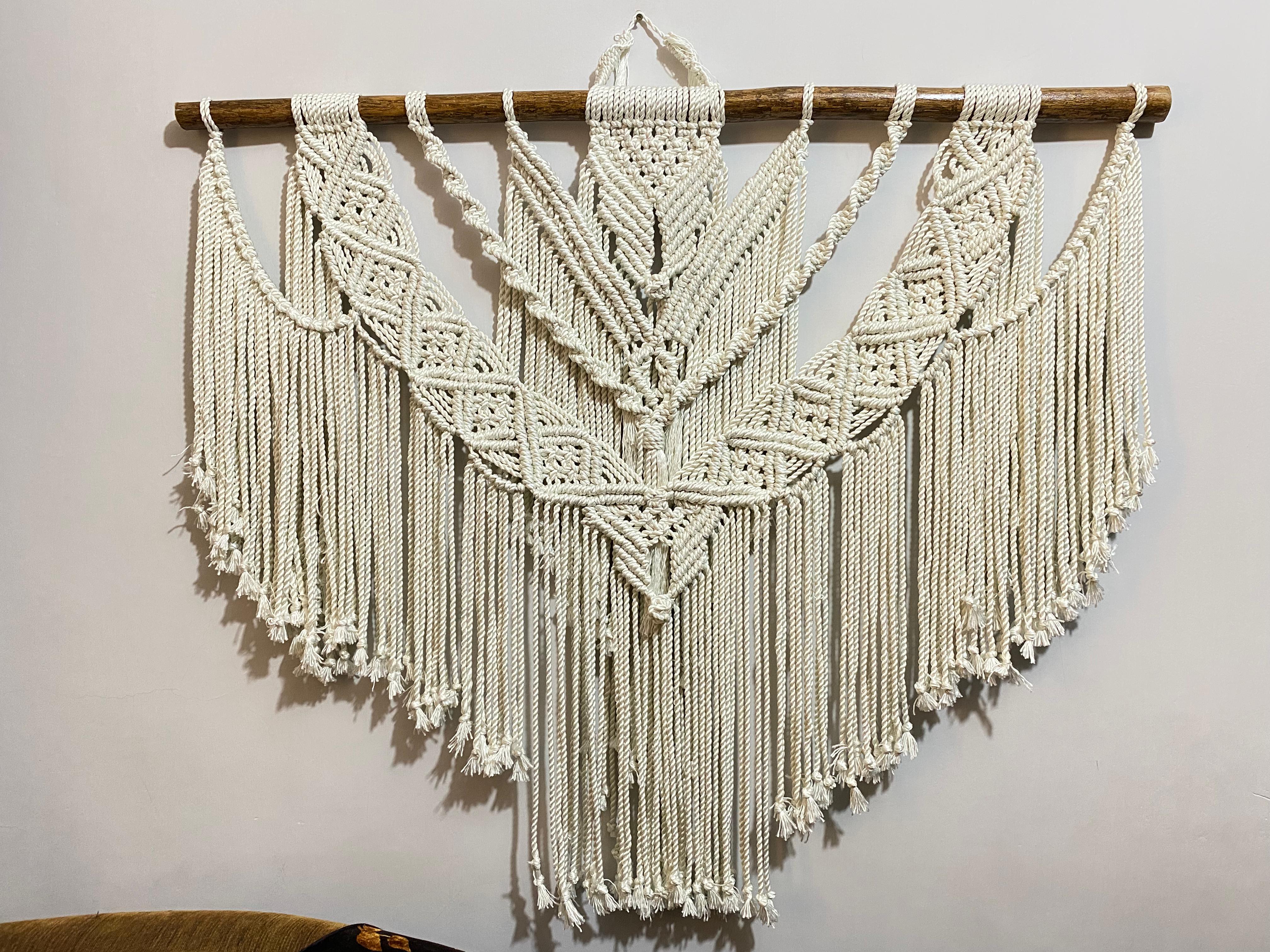 Macrame wall hanging